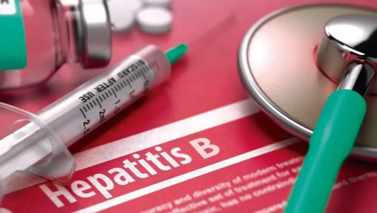 Esperanza contra la hepatitis B: un medicamento experimental logró una “cura funcional” en pacientes