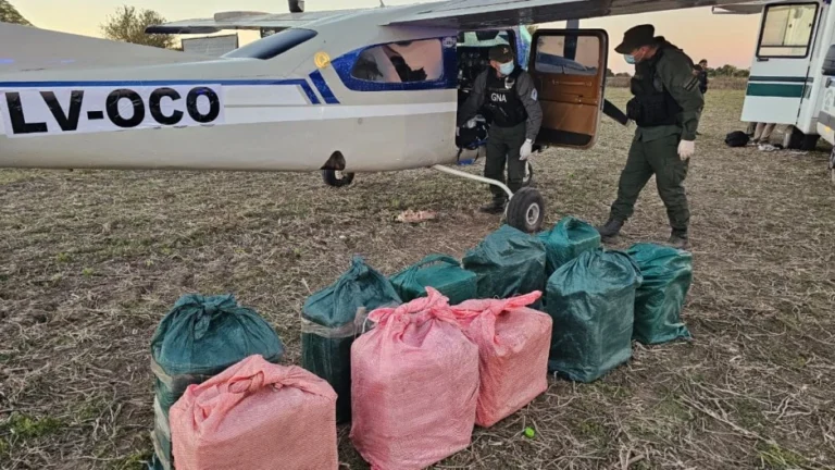 SANTA FE BAJO ALERTA NARCO: DOS AVIONETAS CON COCAÍNA ATERRIZARON EN OCHO DÍAS
