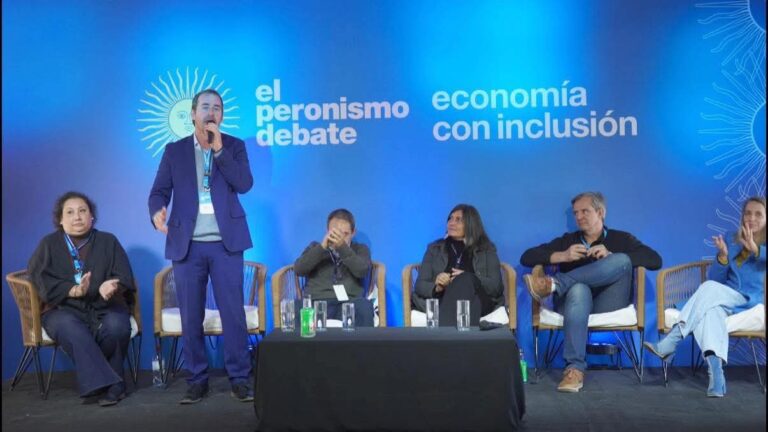 JAVIER MARTÍNEZ PARTICIPÓ DEL ENCUENTRO NACIONAL «EL PERONISMO DEBATE PARA SER ALTERNATIVA»