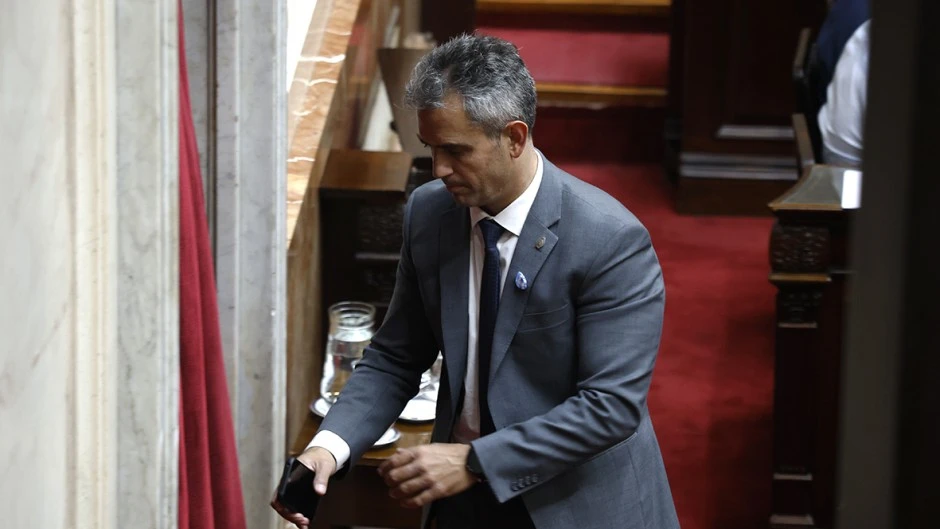 CONMOCIÓN POR LA MUERTE DE UN SOCIO DE MARTÍN MENEM: INVESTIGAN LAS CAUSAS DEL FALLECIMIENTO