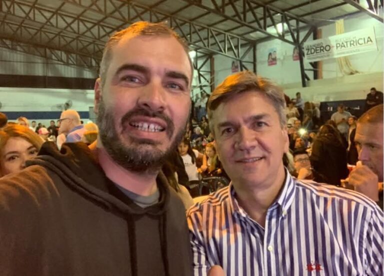 DENUNCIAN QUE EL PRESIDENTE DEL COMITÉ DE LA UCR DE BARRANQUERAS FUE DEMORADO POR PRESUNTA VIOLACIÓN DE UNA RESTRICCIÓN DE ACERCAMIENTO