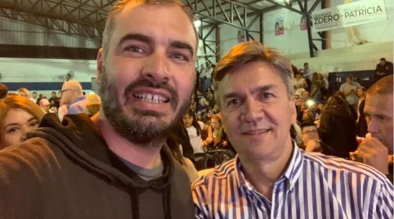 DENUNCIAN QUE EL PRESIDENTE DEL COMITÉ DE LA UCR DE BARRANQUERAS FUE DEMORADO POR PRESUNTA VIOLACIÓN DE UNA RESTRICCIÓN DE ACERCAMIENTO