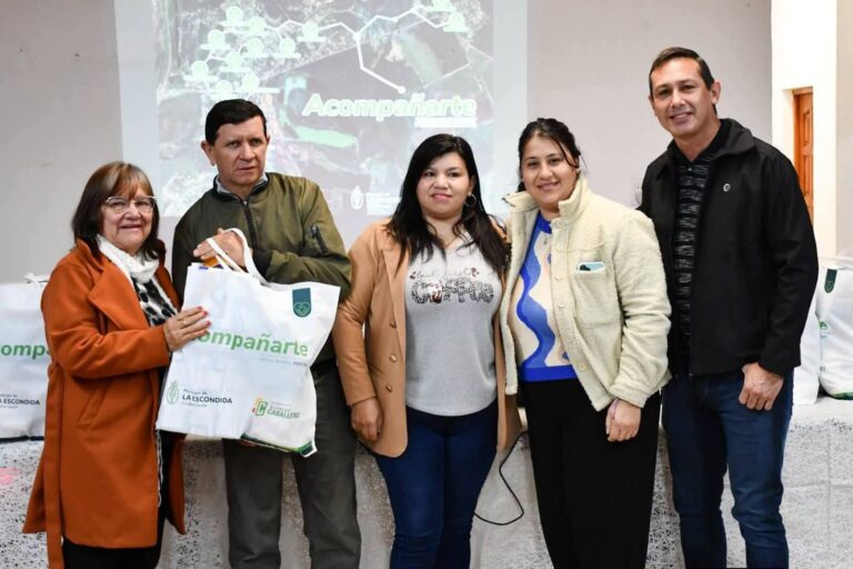 La Escondida lanzó el programa «Acompañarte» para fortalecer el trabajo social en los barrios