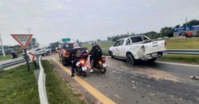 Accidente en la rotonda de las rutas 11 y 16: cuatro vehículos involucrados y demoras en el ingreso a Resistencia