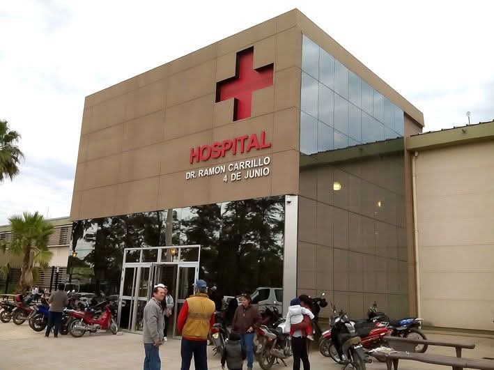 NUEVE MESES SIN TOMÓGRAFO EN EL HOSPITAL 4 DE JUNIO: CRECEN LOS INTERROGANTES POR LAS DERIVACIONES A CLÍNICAS PRIVADAS