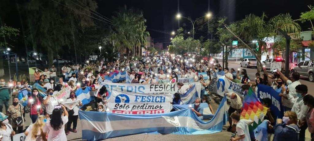 DOCENTES DENUNCIAN PERSECUCIÓN EN LICENCIAS MÉDICAS Y APUNTAN CONTRA EL GOBIERNO PROVINCIAL