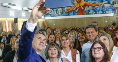 ZDERO DIO MARCHA ATRÁS CON EL TOPE A LOS POSTÍTULOS DOCENTES, PERO CRECE LA INCERTIDUMBRE EN EL SECTOR