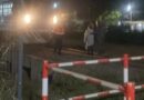 Charata: un policía evitó una tragedia al rescatar a una mujer que intentaba arrojarse al paso de un tren