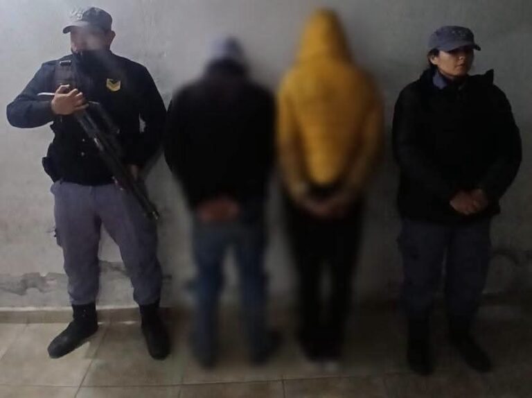 Presidencia de la la Plaza: detuvieron a una pareja acusada de robar prendas de un tendal