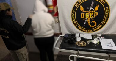 Detuvieron a una mujer que intentó ingresar cocaína oculta en su cuerpo a Villa Ángela