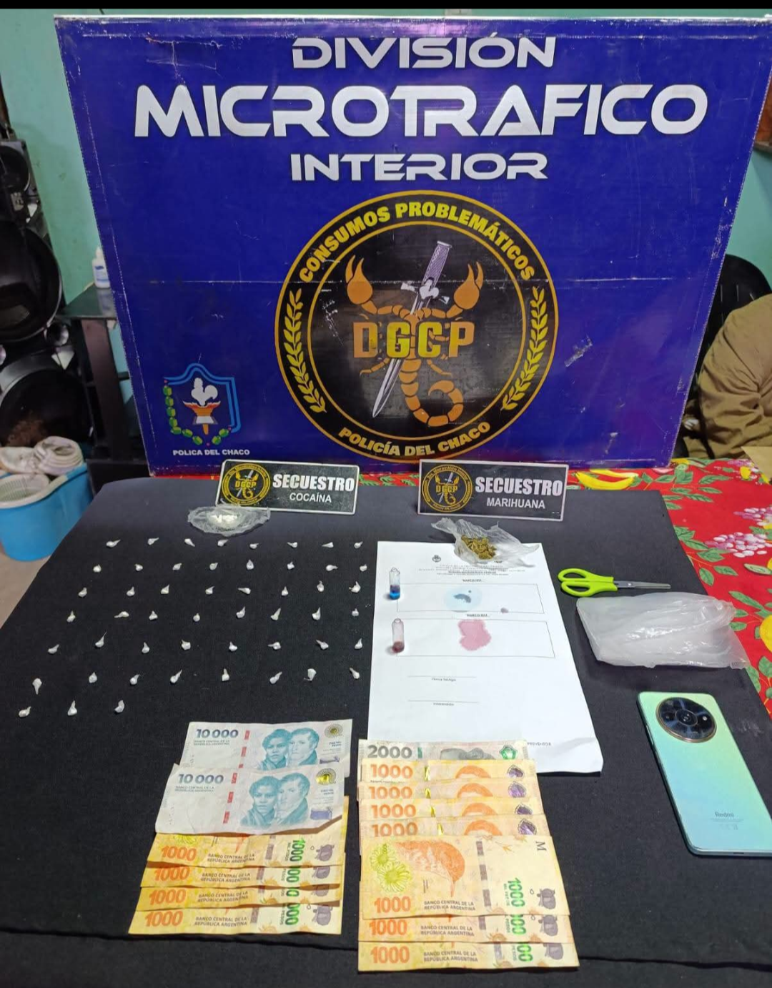 Presidencia de la Plaza: allanamientos por narcomenudeo terminaron con dos detenidos y el secuestro de cocaína, marihuana y dinero