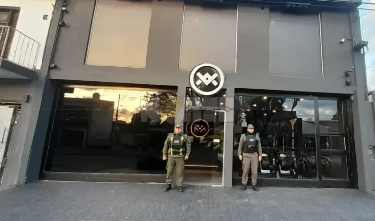 CAUSA EXEN: LOS DOS PRÓFUGOS CON ALERTA ROJA DE INTERPOL SE ENTREGARON EN CLORINDA Y QUEDARON DETENIDOS