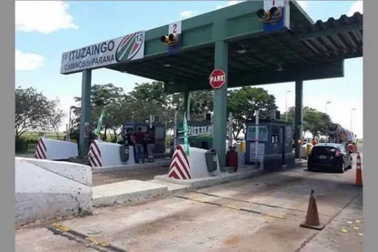 ¿EL PEAJE DE MAKALLÉ PUEDE SEGUIR EL MISMO CAMINO? LOS DESPIDOS EN CORRIENTES ENCIENDEN LA ALERTA