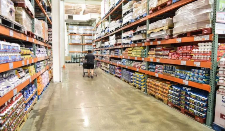 La inflación mayorista subió 0,8% en julio y acumuló 16,6% en lo que va de 2026