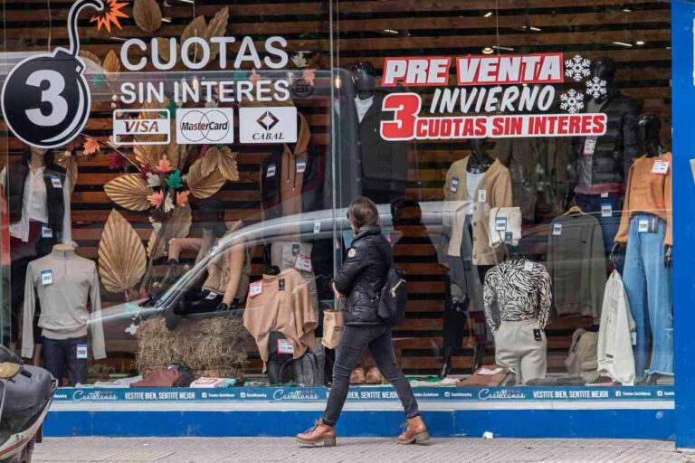 Comerciantes y pymes en alerta por la caída de las ventas: “El problema son los ingresos”