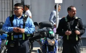 Resistencia comenzó a usar cámaras corporales para detectar infracciones: podrán multar por usar el celular o cruzar en rojo