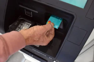 Sueldos de septiembre en Chaco: fechas confirmadas y un conflicto salarial docente que continúa