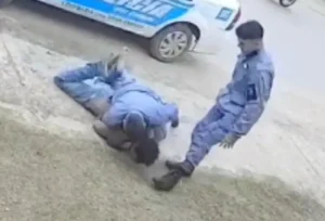 Villa Ángela: separaron a dos policías tras ser acusados de golpear a una persona que ya estaba reducida