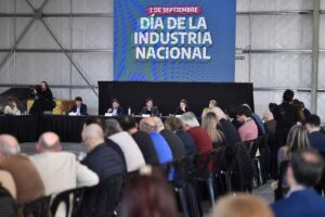 Kicillof apuntó contra Milei por la crisis industrial: “Hay un plan sistemático de desindustrialización”